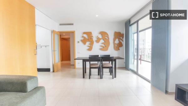 Apartamento de 2 dormitorios en alquiler en El Poblenou, Barcelona