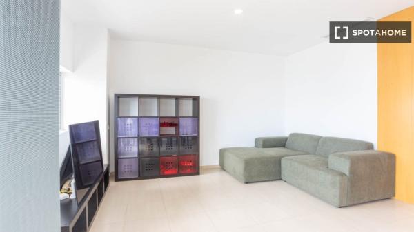 Apartamento de 2 dormitorios en alquiler en El Poblenou, Barcelona
