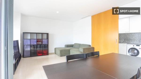 Apartamento de 2 dormitorios en alquiler en El Poblenou, Barcelona