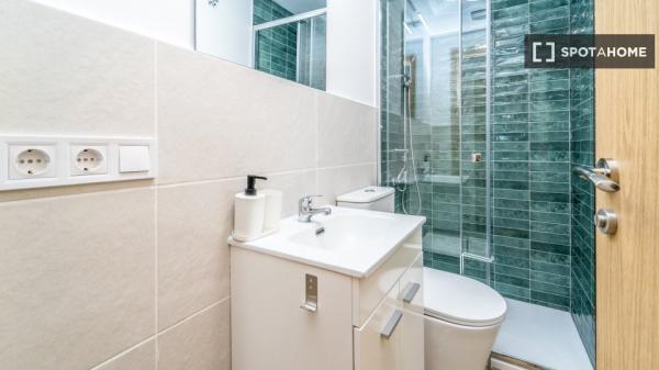 Chambre en colocation à louer, Vadillos