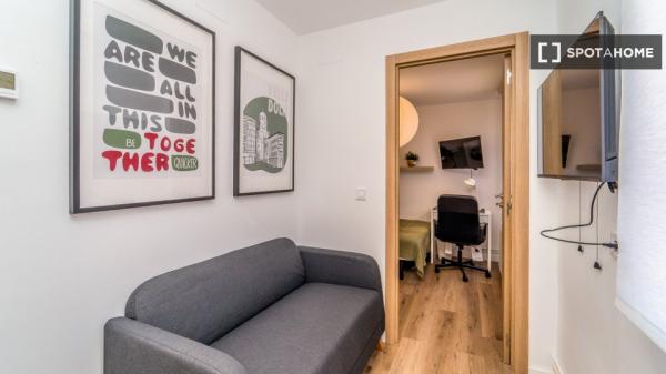 Se alquila habitación en piso compartido, Vadillos