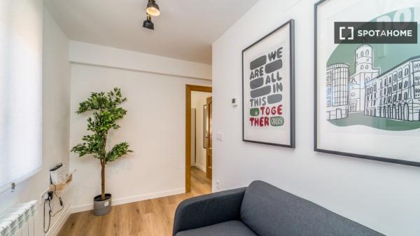 Se alquila habitación en piso compartido, Vadillos