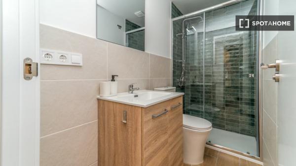 Zimmer in Wohngemeinschaft zu vermieten in Batallas, Valladolid.