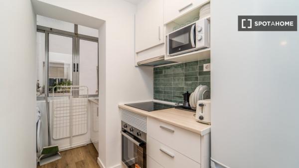 Zimmer in Wohngemeinschaft zu vermieten in Batallas, Valladolid.