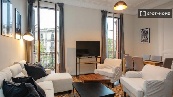 Habitación en piso compartido en alquiler en Eixample, Barcelona