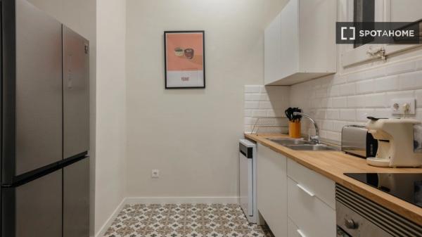 Habitación en piso compartido en alquiler en Eixample, Barcelona