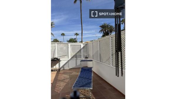 Zimmer in Wohngemeinschaft in Maspalomas