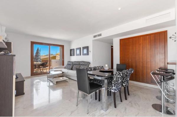 Dúplex en Punta Prima