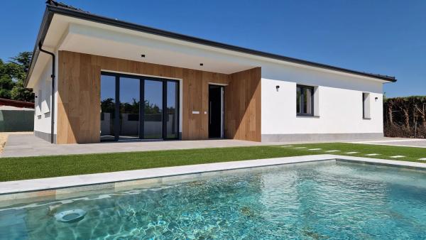 Casa o chalet independiente en venta en calle Cinco, 66