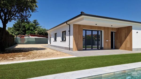 Casa o chalet independiente en venta en calle Cinco, 66