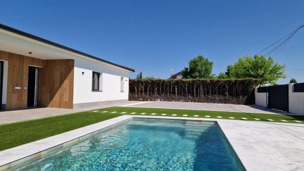 Casa o chalet independiente en venta en calle Cinco, 66