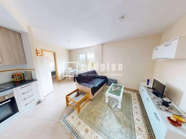 Piso en calle Uruguay