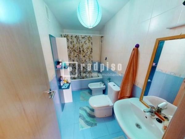 Piso en calle Uruguay