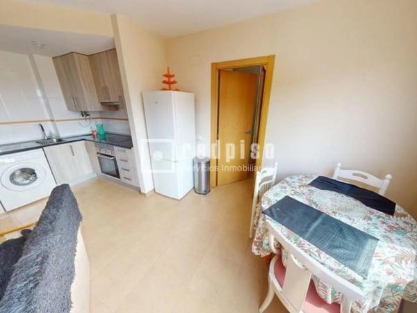 Piso en calle Uruguay