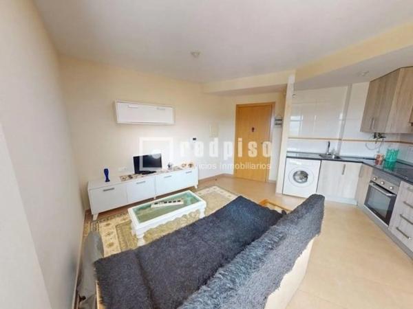 Piso en calle Uruguay