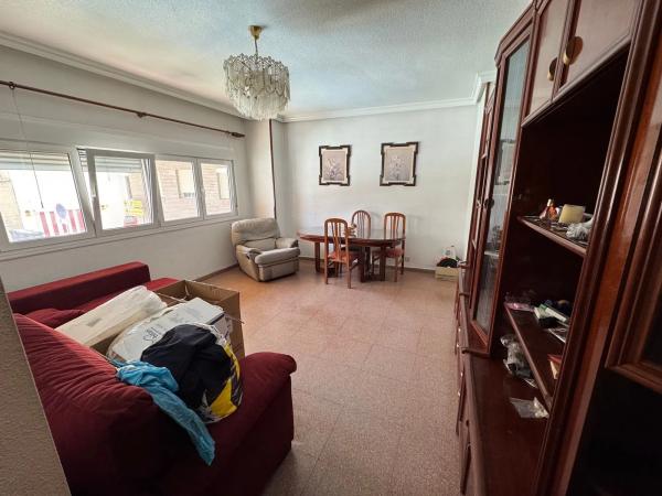 Piso en calle Isaac Albéniz