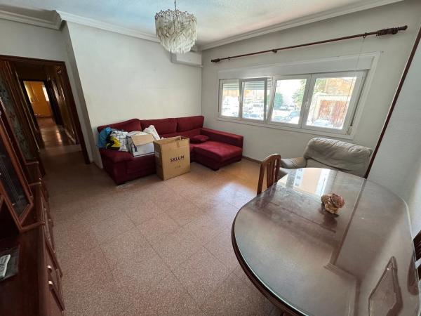 Piso en calle Isaac Albéniz