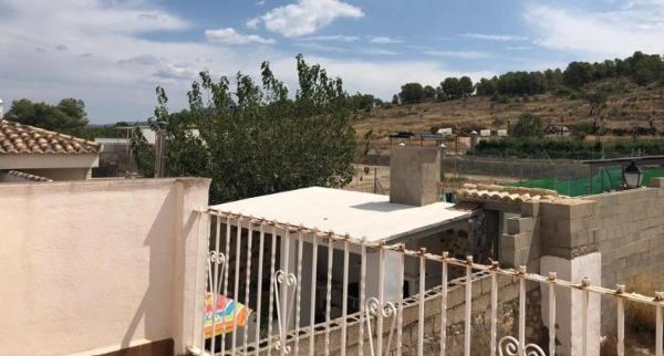 Chalet adosado en calle Raval