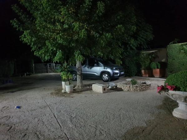 Casa independiente en avenida de Biar