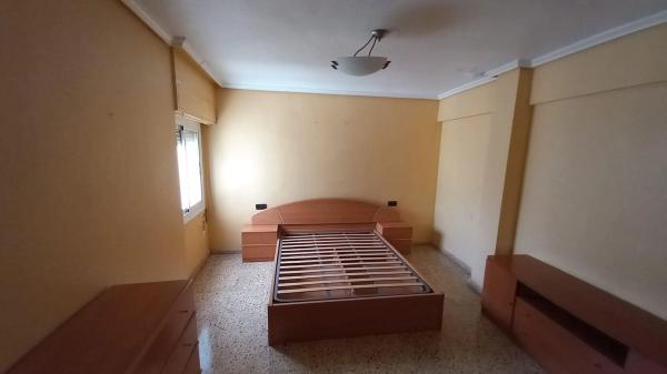 Piso en calle Artal de Alagón