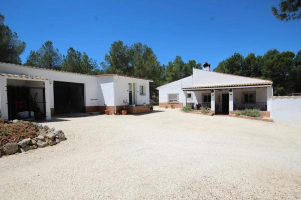 Casa rural en plaza Poligono 1, 16