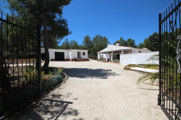 Casa rural en plaza Poligono 1, 16