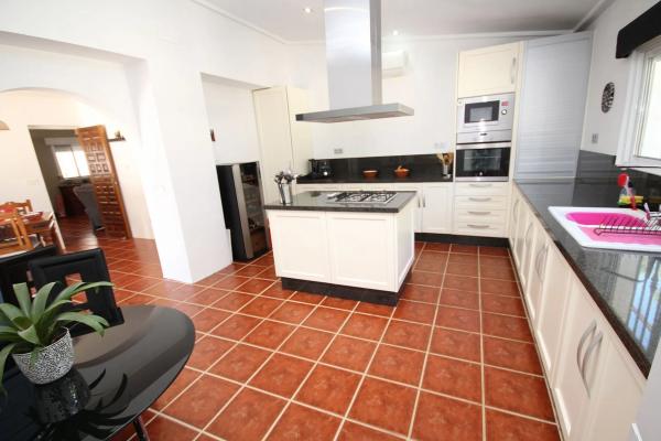 Casa rural en plaza Poligono 1, 16