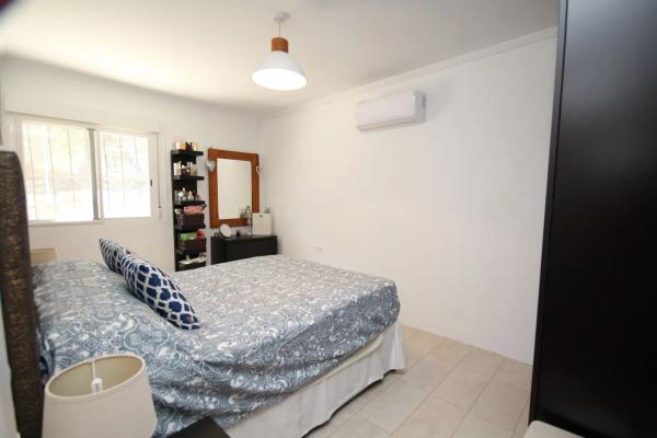 Casa rural en plaza Poligono 1, 16