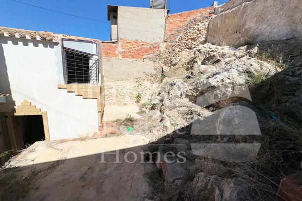 Casa independiente en calle San Juan