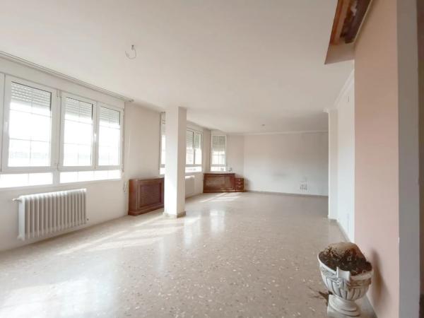 Piso en calle Gran Vía