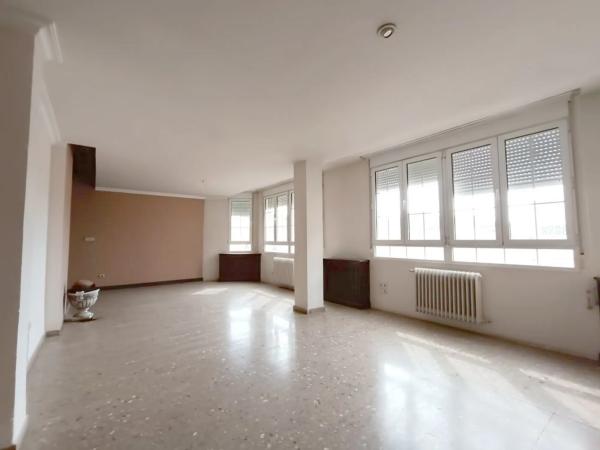 Piso en calle Gran Vía