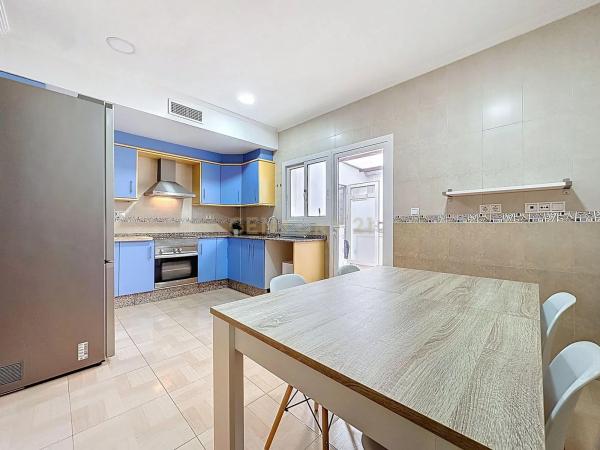 Chalet pareado en calle Maestro Basilio Pardo Segura, 41 -3