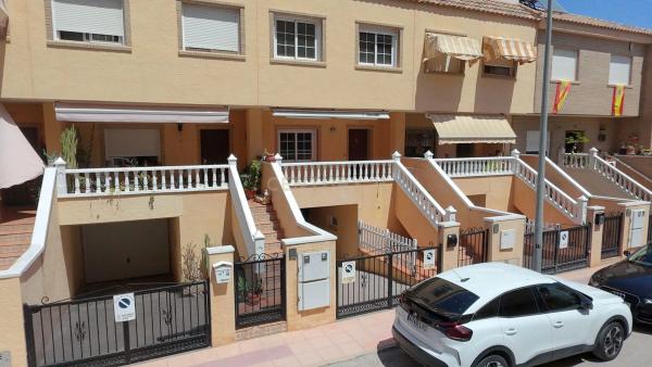 Chalet pareado en calle Maestro Basilio Pardo Segura, 41 -3