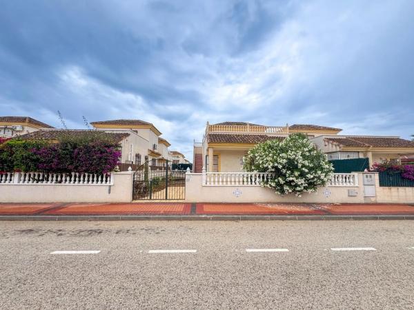 Casa independiente en calle Portugal, 17