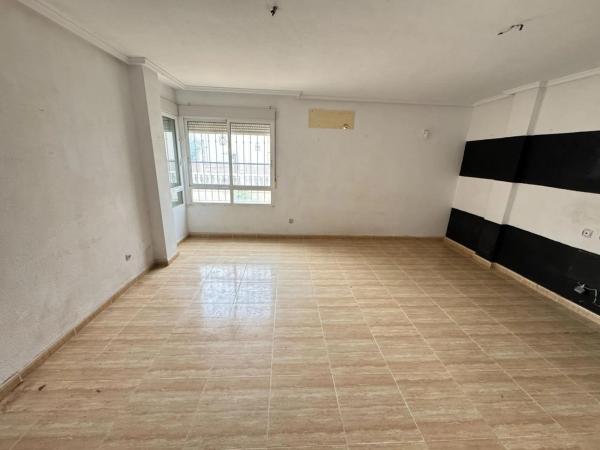 Casa independiente en calle Portugal, 17