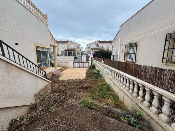 Casa independiente en calle Portugal, 17