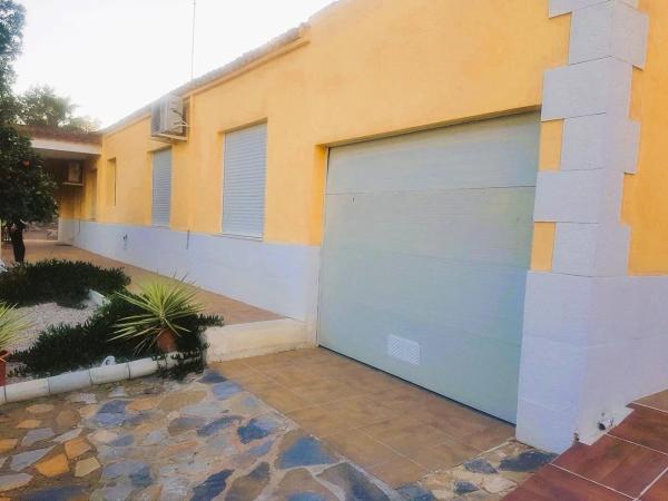 Casa independiente en calle Federico García Lorca