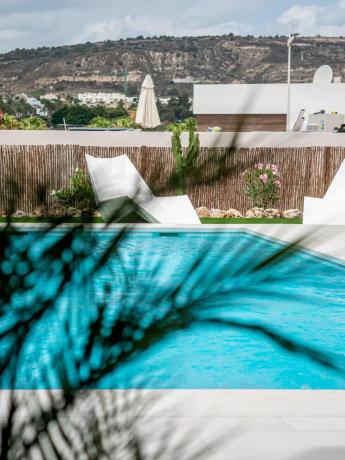 Casa independiente en calle Benferri