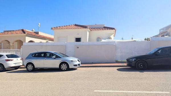 Casa independiente en calle Portugal, 6