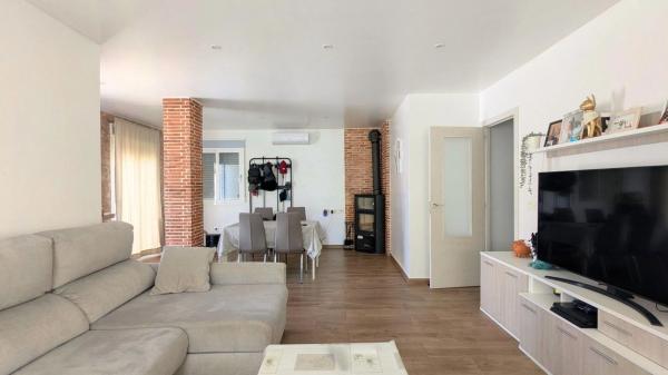 Casa independiente en calle Portugal, 6