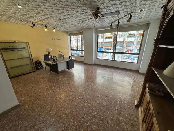 Local en paseo Chapí