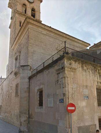 Local en calle Ramón y Cajal, 18