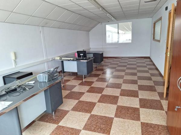 Nave en Las Virtudes