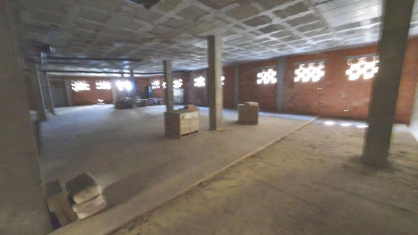 Local en calle del Párroco Azorín