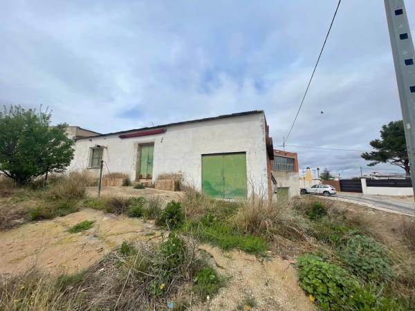 Nave en plaza Poligono 4, 281