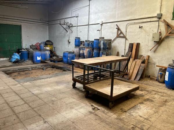 Nave en plaza Poligono 4, 281