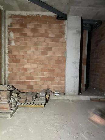 Local en calle Escultor Navarro Santafé