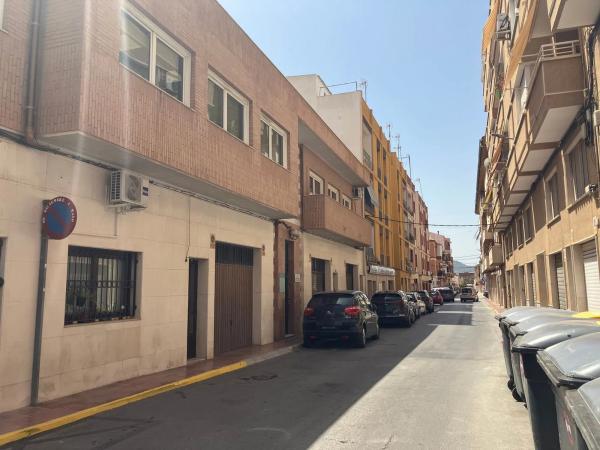 Local en calle Artal de Alagón, 14