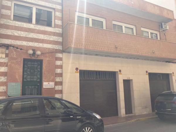 Local en calle Artal de Alagón, 14