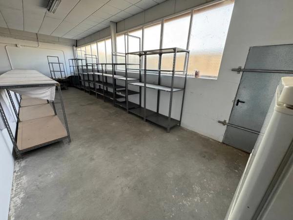 Nave en Polígono industrial El Rubial